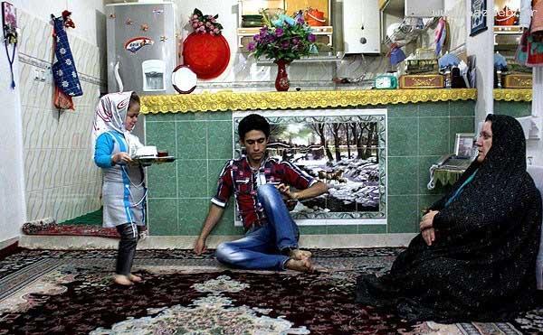 عکس های دیدنی از زندگی کوتاه قدترین دختر ایرانی
