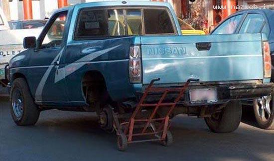 عکس های خنده دار از مرکز تیونینگ اتومبیل غضنفر!