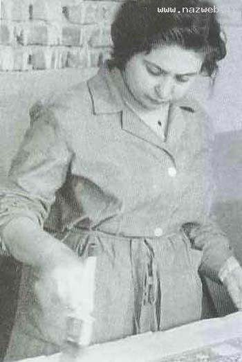 نخستین زنی که مد را به ایران آورد / عکس