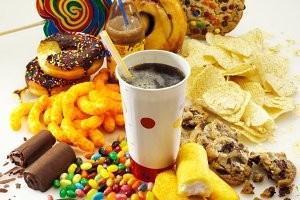 اشتباه ساده ای که باعث چاقی و اضافه وزن می شود