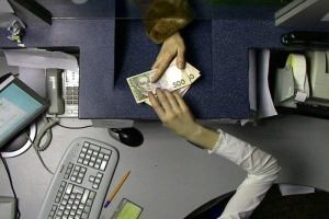 مهم ترین نکات اصولی برای رفتن به بانک