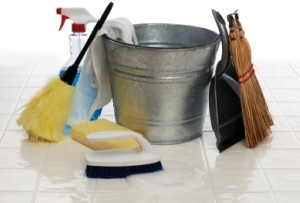 آموزش واکس زدن وسایل چوبی منزل