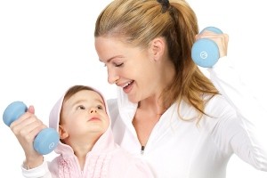 چگونه بعد زایمان چربی های شکم را آب کنیم