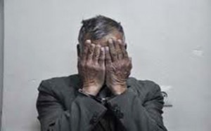 شوکه شدن همه ازکشتن زنی که موهایش را رنگ کرد!