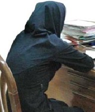 شگرد عجیب زن سارق مشهدی از مغازه ها+عکس