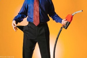 روش های کاربردی برای کم کردن مصرف بنزین