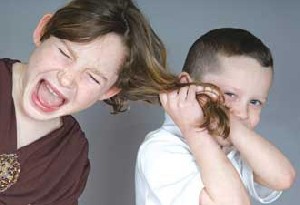 دلایل کتک کاری در کودکان و راه حل های آن