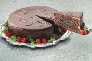 نکات کلیدی برای پخت انواع کیک نکات کلیدی برای پخت انواع کیک