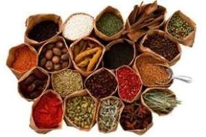 طرز نگهداری درست ادویه جات در خانه طرز نگهداری درست ادویه جات در خانه