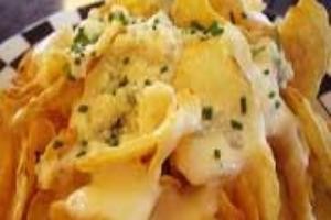 طرز تهیه چیپس و پنیر فیله مرغ در مایکرویو