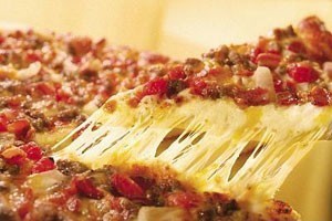 طرز تهیه ی پیتزا وارونه!!