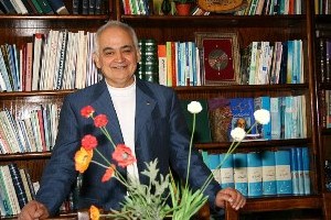 هر مرد باید 4 زن داشته باشد!!!