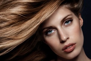 4 محلول خانگی برای داشتن موهایی پر و زیبا