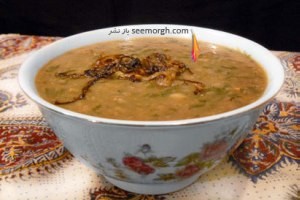 طرز تهیه آش سبزی شیرازی