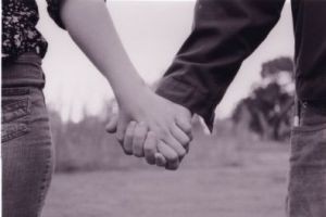 فواید لمس کردن و یا دیدن تصویر شریک زندگی