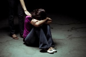چگونه کودکان را از خطر اعتیاد اگاه کنیم
