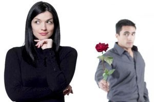 خطرات آشنایی دختر و پسر قبل از ازدواج