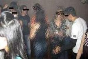 فرار مجری سرشناس از یک عروسی مختلط !! عکس