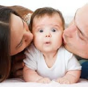 به این دلایل ساده کودکتان را ببوسید به این دلایل ساده کودکتان را ببوسید