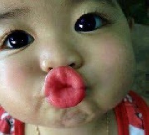منتخب زیباترین اس ام اس های بوسه