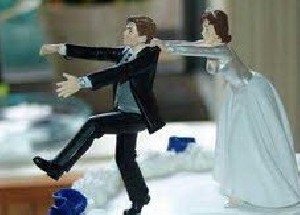 چرا برخی دختران اصلا خواستگار ندارند؟!