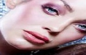 راهنمای انتخاب یک رژ لب خوب و مناسب راهنمای انتخاب یک رژ لب خوب و مناسب
