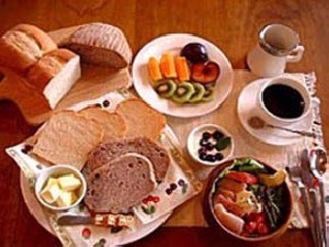 توصیه های مهم برای خوردن افطاری بهتر توصیه های مهم برای خوردن افطاری بهتر