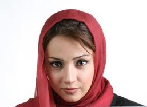علت مهاجرت شبنم قلی خانی از ایران علت مهاجرت شبنم قلی خانی از ایران