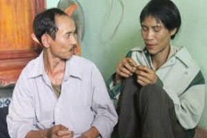 40 سال زندگی غیرقابل باور این پدر و پسر در جنگل 40 سال زندگی غیرقابل باور این پدر و پسر در جنگل